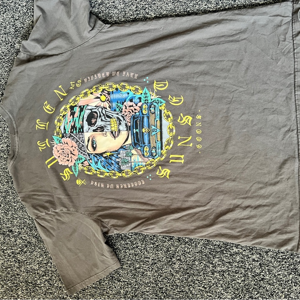 Sullen Art Collective Short Sleeve Tee in size 2xl